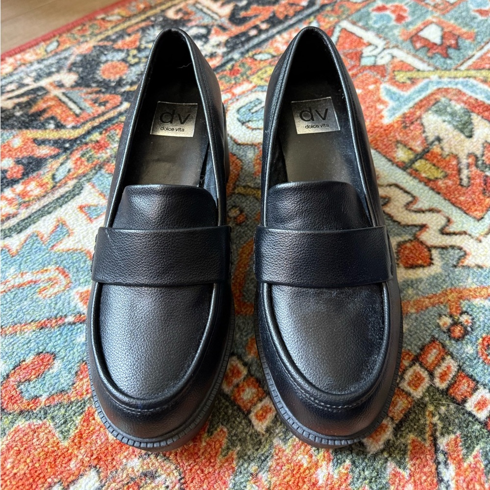DV Dolce Vita Black Vegan Leather heeled Loafers